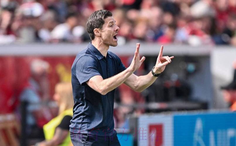 六台记者:除非灾难性崩盘 否则阿隆索将继续带队 六台记者:除非灾难性崩盘 否则阿隆索将继续带队