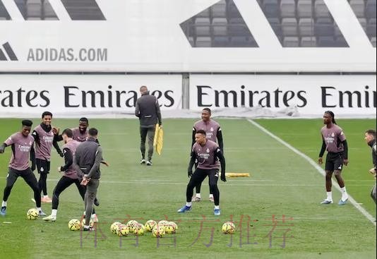 阿斯报:巴尔韦德未参加训练 出战塞维利亚存疑 阿斯报:巴尔韦德未参加训练 出战塞维利亚存疑